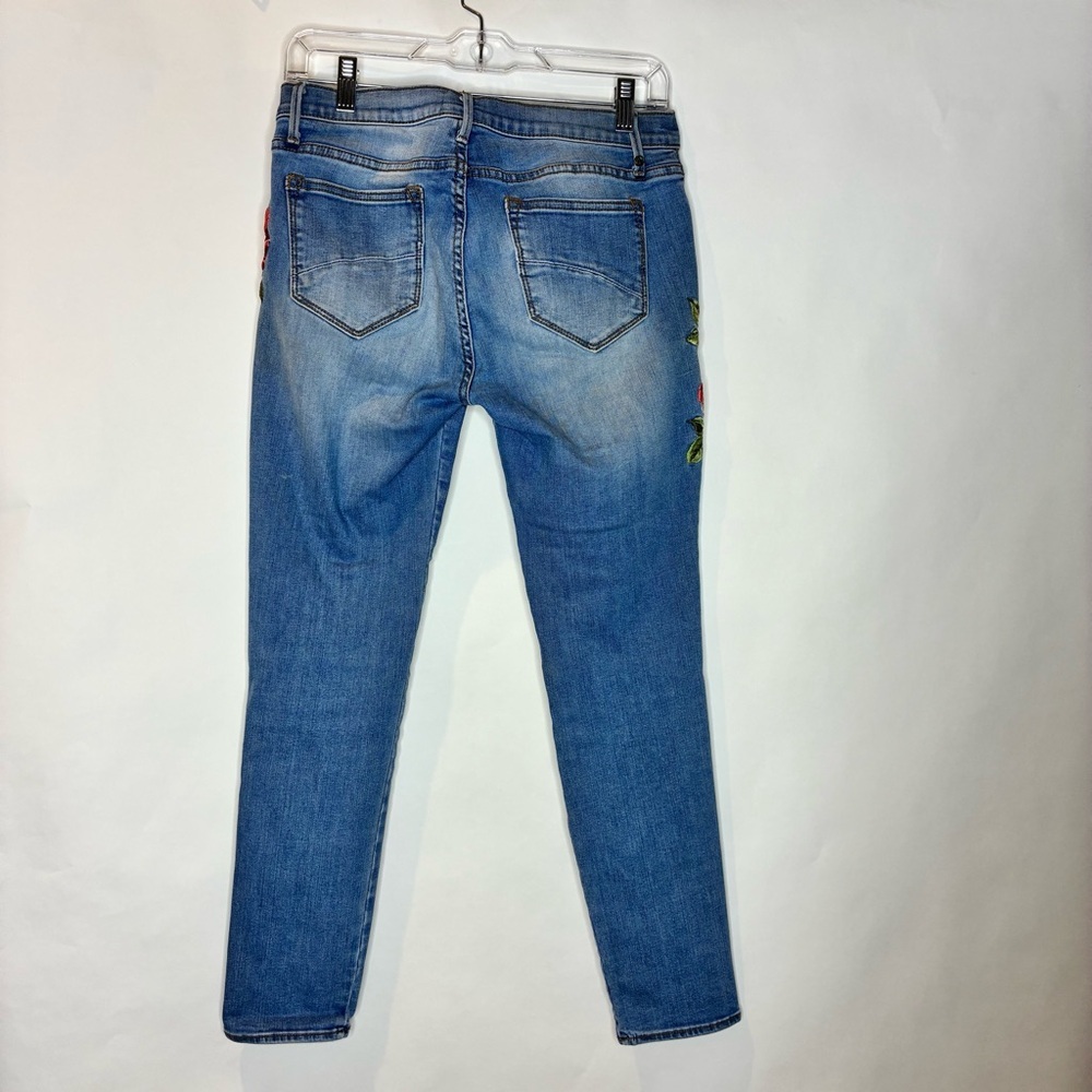 Sundance Blue Skinny Jeans with Pink Rose Embroidery - Picture 2 of 6